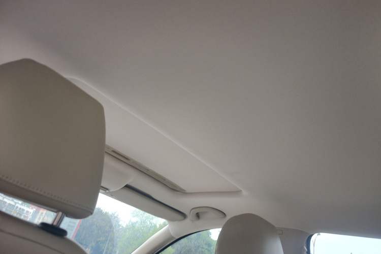 Used Skoda Rapid 2013 1.6L Automatic Smart Selection Model
