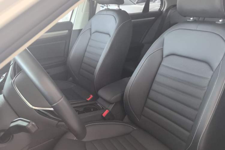 Used Volkswagen Lamando 2019 280TSI DSG Comfort Edition China VI standard
