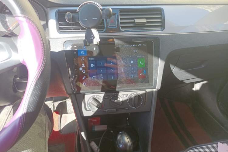 Used Volkswagen Santana 2015 Haval H6 1.6L Automatic Luxury Model
