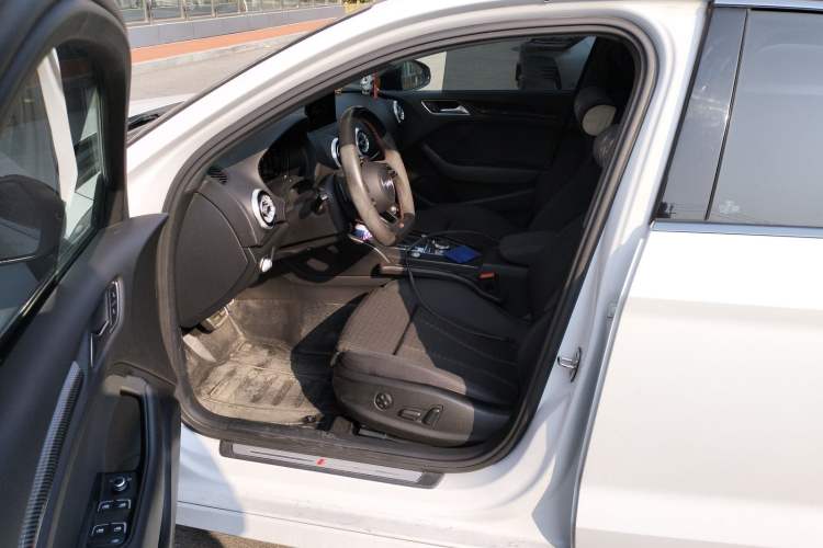 Used Audi A3 2019 Limousine 35 TFSI Sport Edition China V Emission Standard
