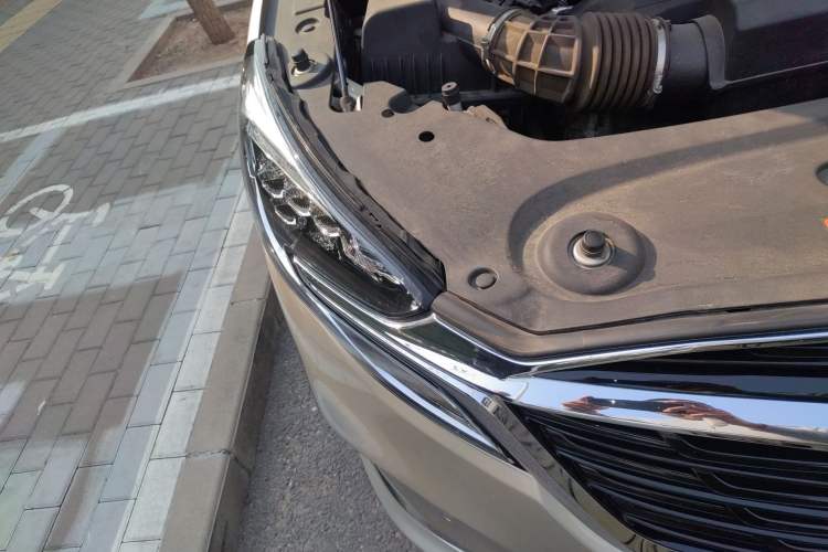 Used Buick GL8 2021 ES Land Cruiser 653T Luxury Edition
