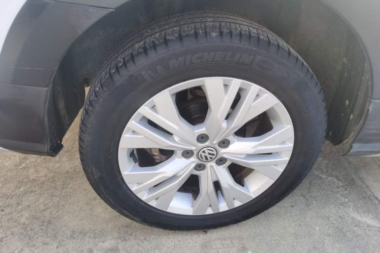 Used Volkswagen C-TREK 2018 230TSI DSG Comfort Model
