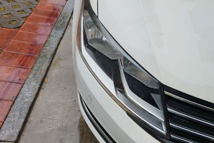 Used Volkswagen Lavida 2017 1.6L Automatic Comfort Edition
