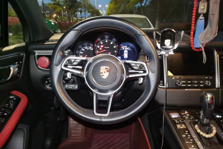 Used Porsche Macan 2017 Macan 2.0T
