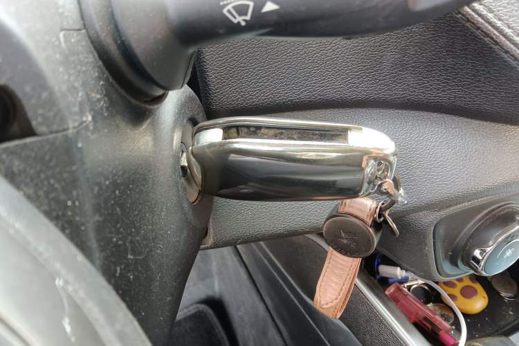 Used Ford Escort 2015 1.5L Automatic Fashion Model
