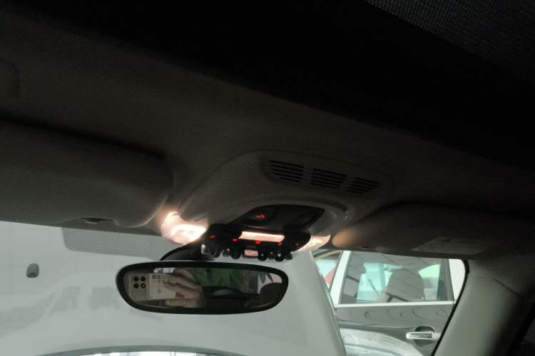 Used MINI 2022 2.0T COOPER S Artist Headliner