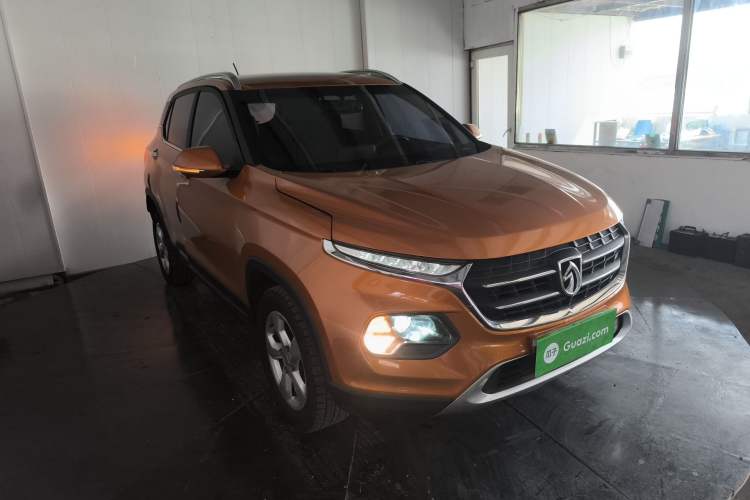 Used Baojun 510 2017 1.5L Manual Fashion Model