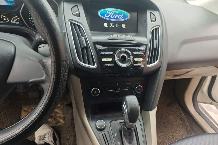 Used Ford Focus 2017 Sedan 1.6L Automatic Comfort Plus SmartDrive Edition
