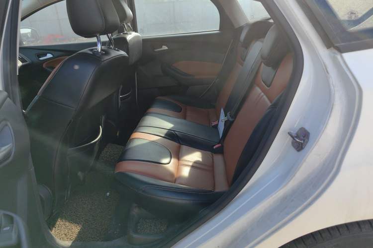 Used Ford Focus 2012 Hatchback 1.6L Automatic Comfort Model
