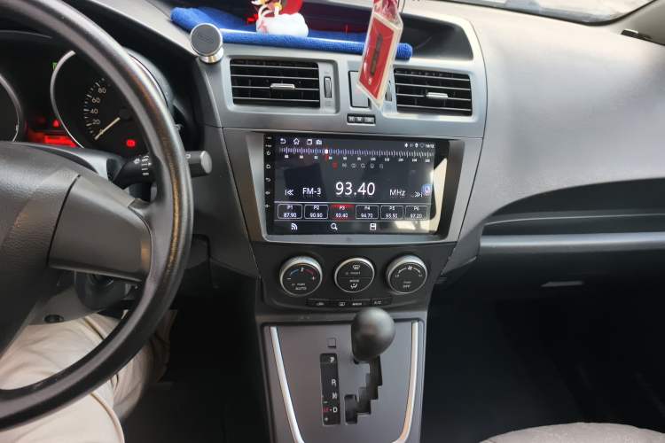 Used Mazda Mazda 5 2011 2.0L Automatic Comfort Edition
