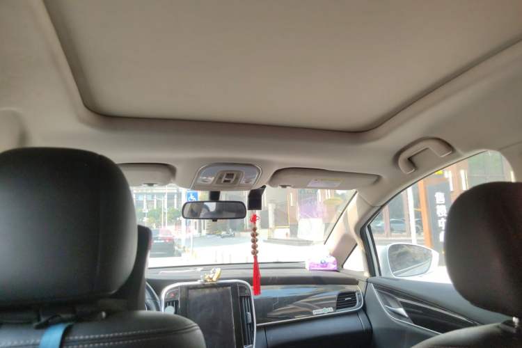 Used BYD Song MAX 2017 1.5T Automatic Smart Connect Elite 7-Seater