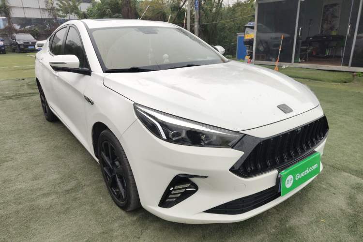 Used SOL A5 2023 1.5T CVT Luxury Comfort Model
