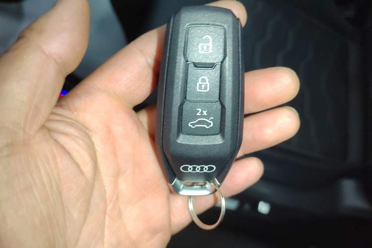 Used Audi Q6L e-tron 2026 First Launch Navigation Edition
