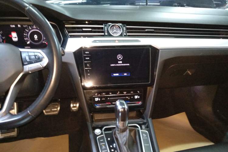 Used Volkswagen Magotan GTE Plug-in Hybrid 2022 GTE Luxury Model