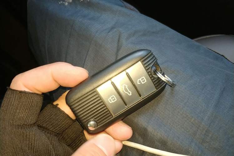 Used Roewe RX8 2018 30T Smart Connectivity Two-Wheel Drive Supreme Edition Vehicle Key