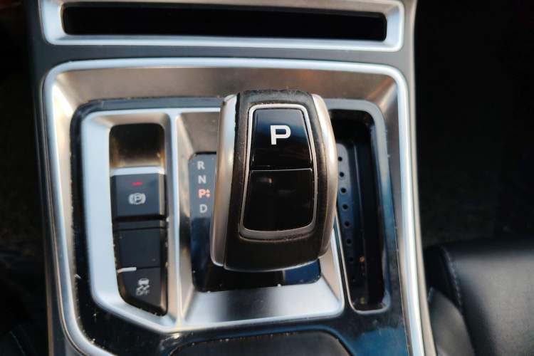 Used Geely Auto Emgrand New Energy 2018 EV450 Ambition Model Gear Lever