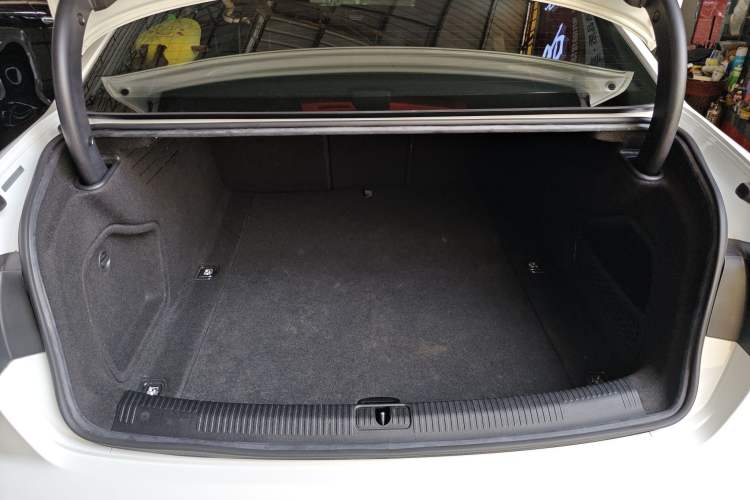 Used Audi A4L 2022 40 TFSI Fashion Dynamic Model
