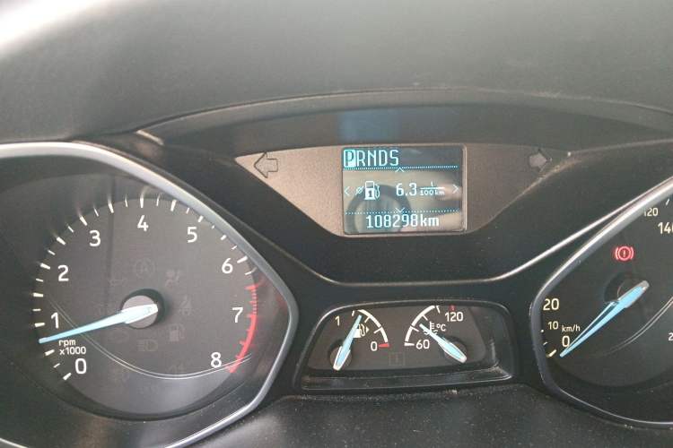 Used Ford Focus 2018 Sedan Classic 1.6L Automatic Trendy SmartDrive Edition
