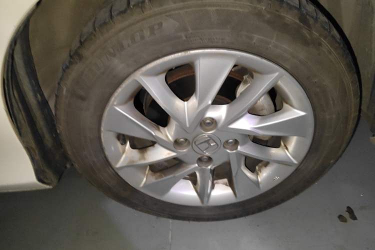 Used Honda Gienia 2017 1.5L CVT Comfort Version Right Front Wheel Hub