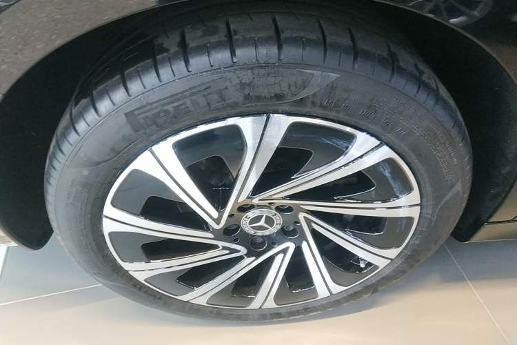 Used Mercedes-Benz E-Class 2024 E 300 L Luxury Model