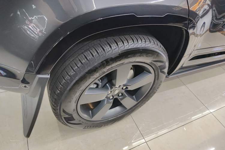 Used Land Rover Defender 2024 110 3.0T P400 X-DYNAMIC HSE
