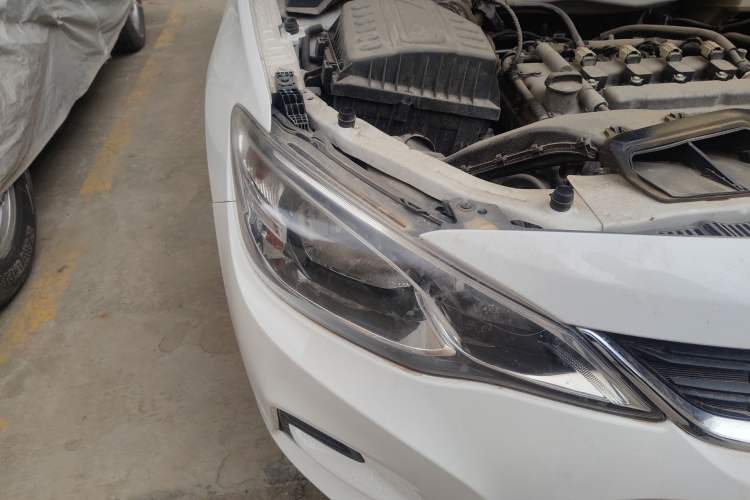 Used Chevrolet Cavalier 2019 320 Automatic Enjoyment with Sunroof Right Front Headlight