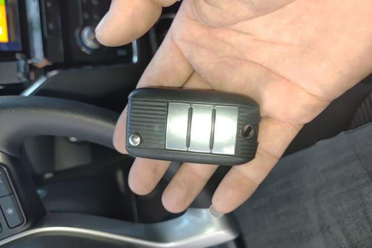 Used Roewe i6 2020 PLUS 1.6L CVT 4G Connected Glory Luxury Edition Vehicle Key