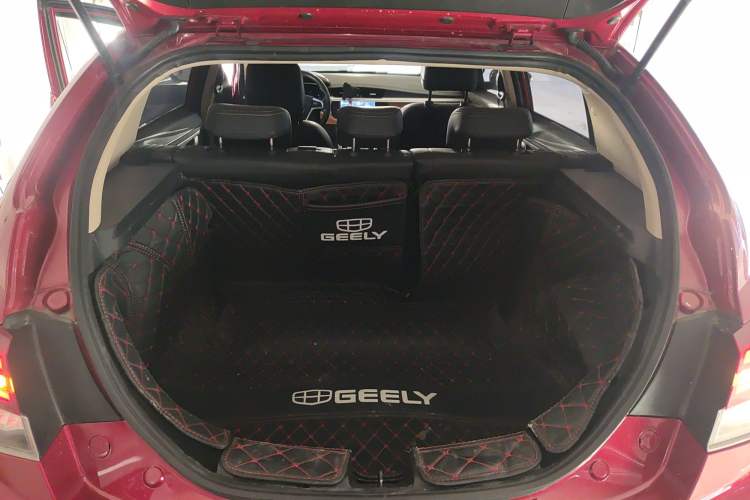 Used Geely Auto Vision S1 2018 1.4T CVT Fēngruì Model