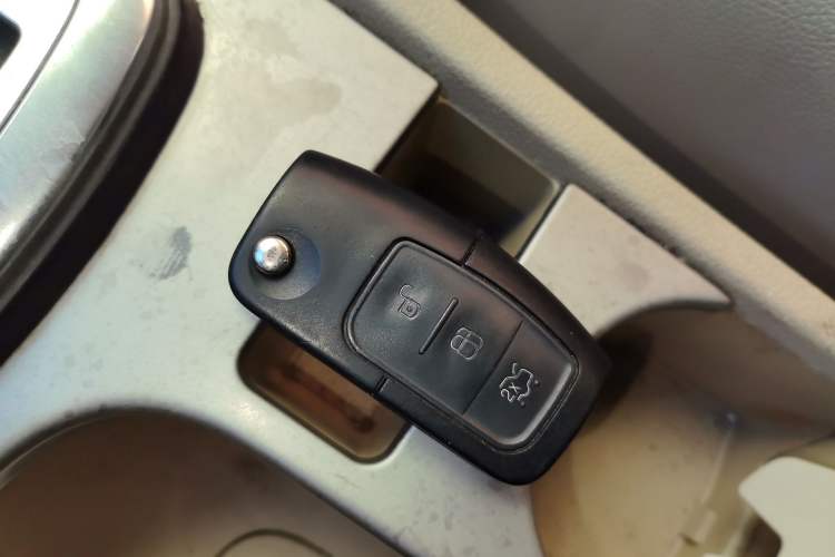 Used Ford Focus 2012 Hatchback Classic 1.8L Automatic Fashion Edition