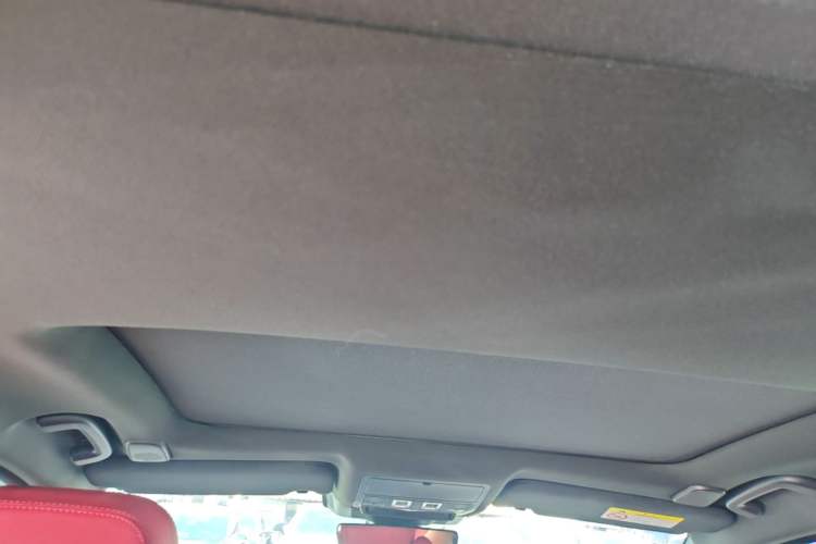 Used Jaguar XEL 2025 2.0T 250 PS R-DYNAMIC 90th Anniversary Edition
