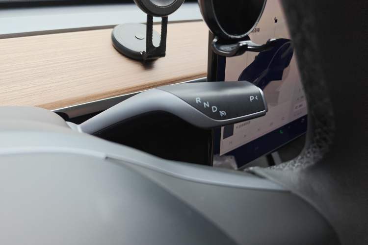 Used Tesla Model 3 2022 Rear-Wheel-Drive Version Gear Lever