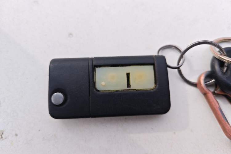 Used Haima Fumei 2013 Sedan 1.6L Manual Elite Edition Vehicle Key