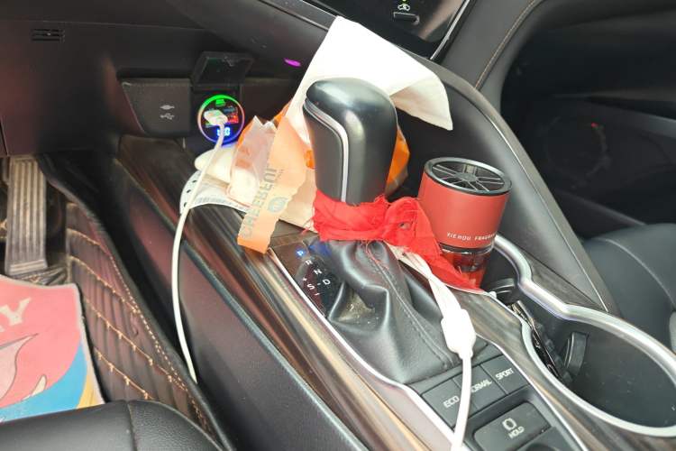 Used Toyota Camry 2019 2.5G Luxury Edition China VI Standard Gear Lever