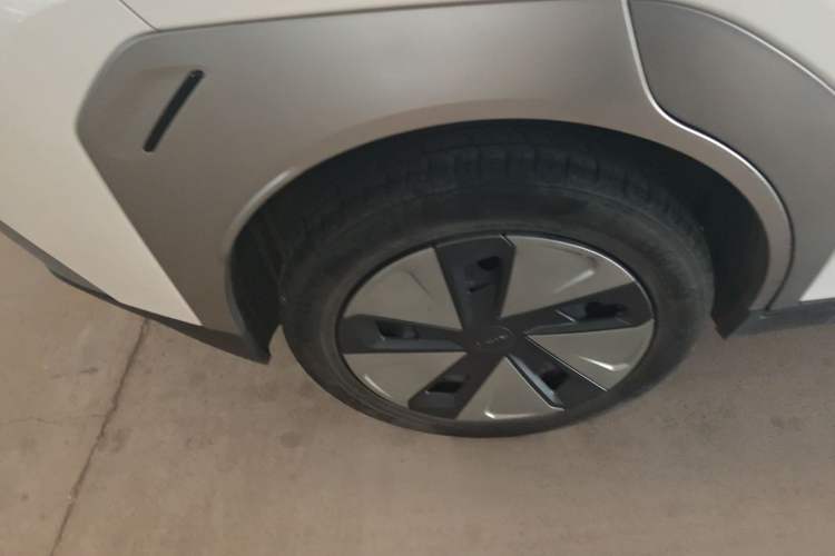 Used AION Y 2023 Younger Right Rear Wheel Hub