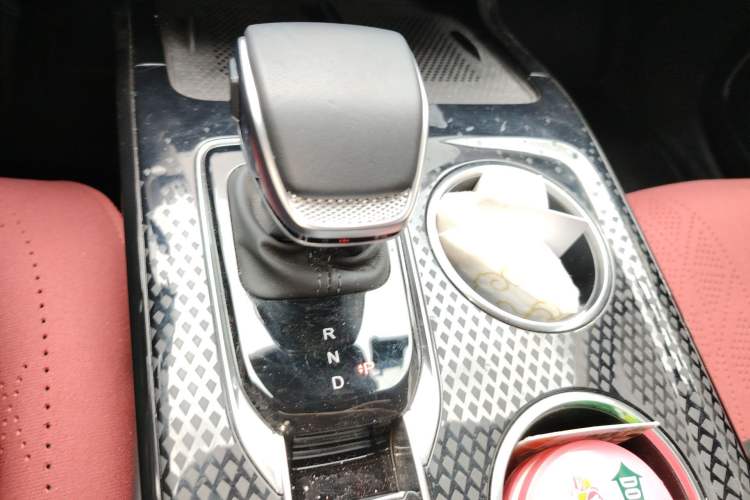 Used Hongqi HS3 PHEV 2024 PHEV 115km Jingwei Edition Gear Lever