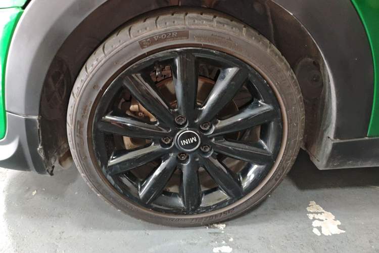 Used MINI 2016 2.0T COOPER S Pioneer Edition Exterior 6