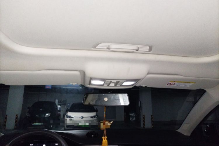 Used Volkswagen Lavida 2022 1.5L Automatic Comfort Edition Headliner