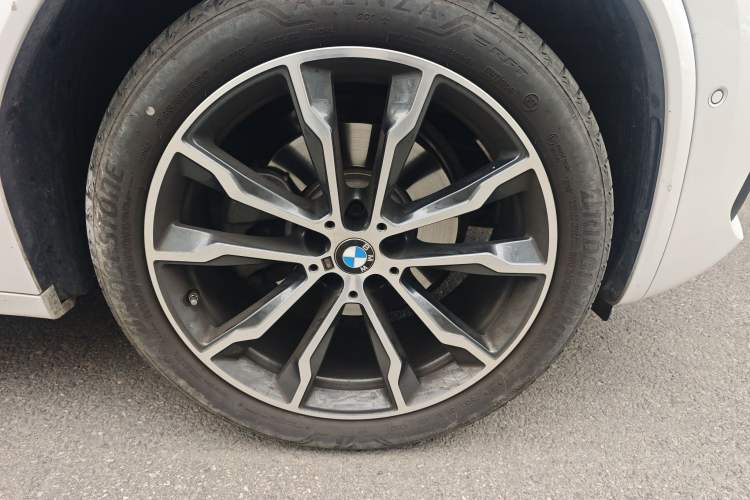 Used BMW X3 2023 Restyled xDrive30i Leading Edition M Night Sky Package
