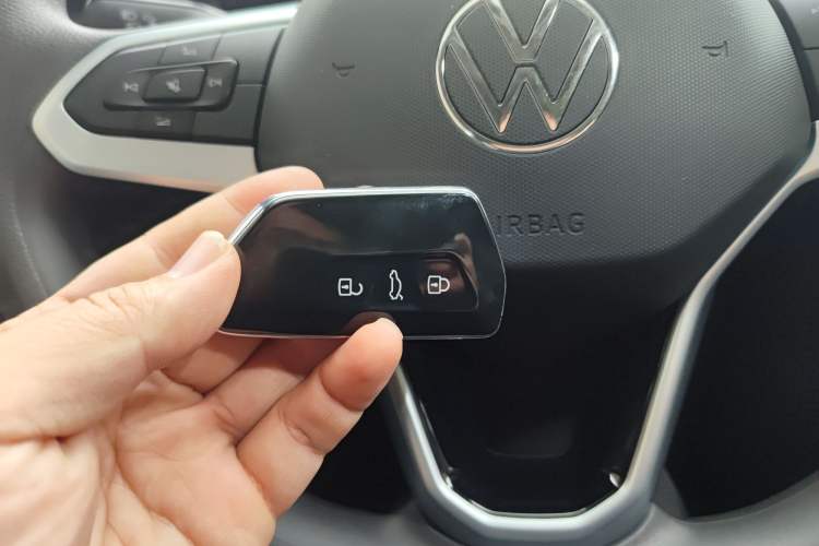 Used Volkswagen Lamando 2024 Lingdu L 200TSI DSG Trendy & Spicy Edition Interior 1