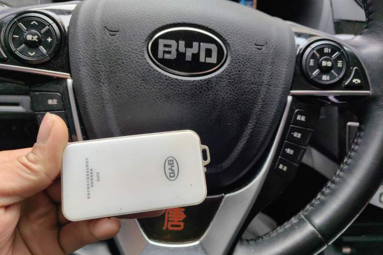 Used BYD Tang New Energy 2015 2.0T Four-Wheel-Drive Flagship Model Vehicle Key