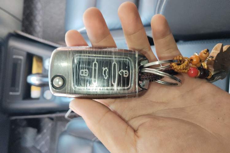 Used Volkswagen Tiguan 2016 300TSI Automatic Two-Wheel Drive Luxury Edition Vehicle Key