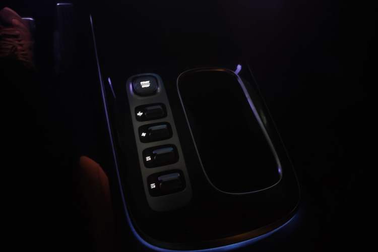 Used Xiaomi Auto SU7 Ultra 2025 Ultra Model Gear Lever