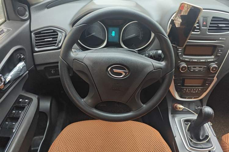 Used GAC Trumpchi GS5 2012 2.0L Manual Two-Wheel Drive Comfort Edition Steering Wheel