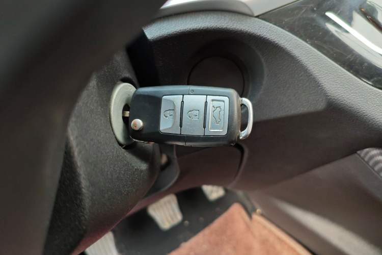 Used Yema Bojun 2019 Performance Edition 1.5T Manual Xuan Dong Model
