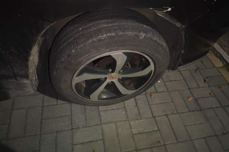 Used BYD S7 2015 2.0T Automatic Prestige Model