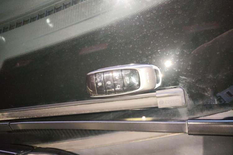 Used AION V 2022 Plus 70 Smart Edition Ternary Lithium Vehicle Key