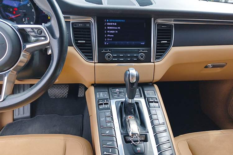 Used Porsche Macan 2017 Macan 2.0T
