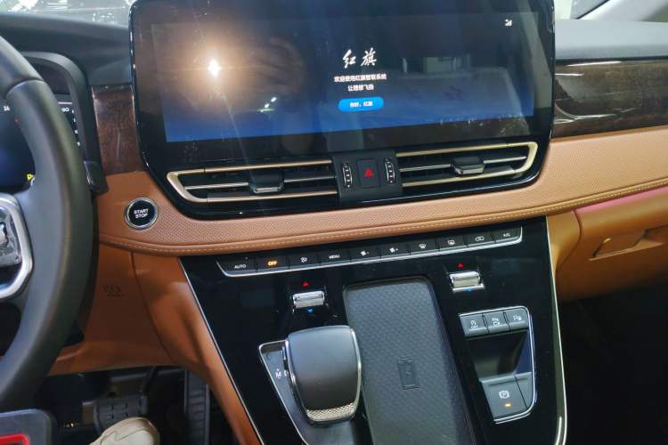 Used Hongqi HQ9 2023 2.0T Smart Connect Flagship Edition
