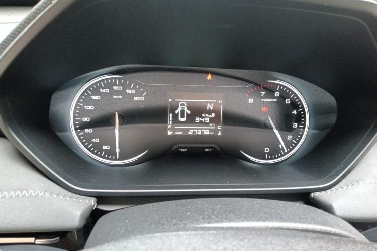 Used Wuling Alvez 2022 1.5L Manual Comfort Version