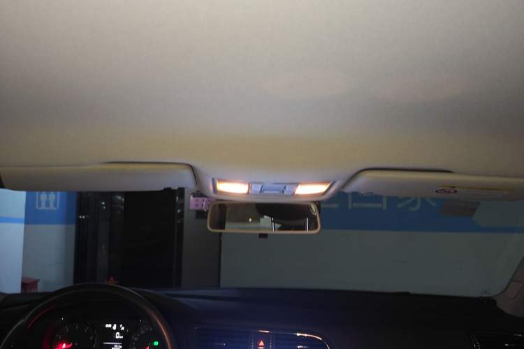 Used Volkswagen Lamando 2017 230TSI DSG Fashion Edition
